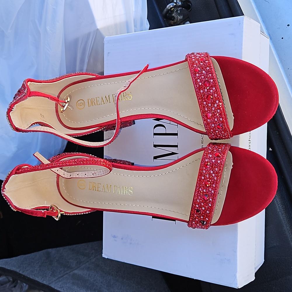 Dream pairs size 6